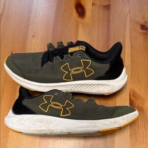 Under Armour Kids Sneakers - Olive and Yellow